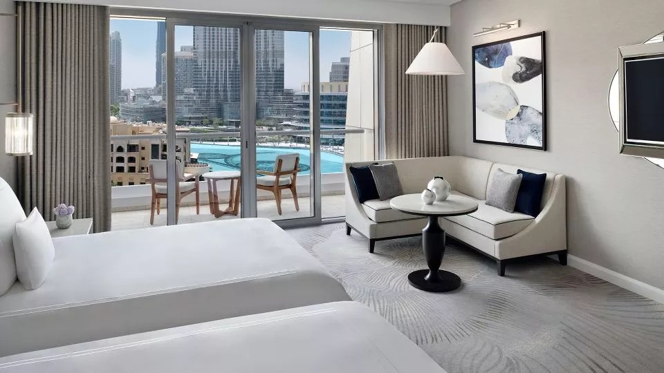 Five-star hotel Address Downtown