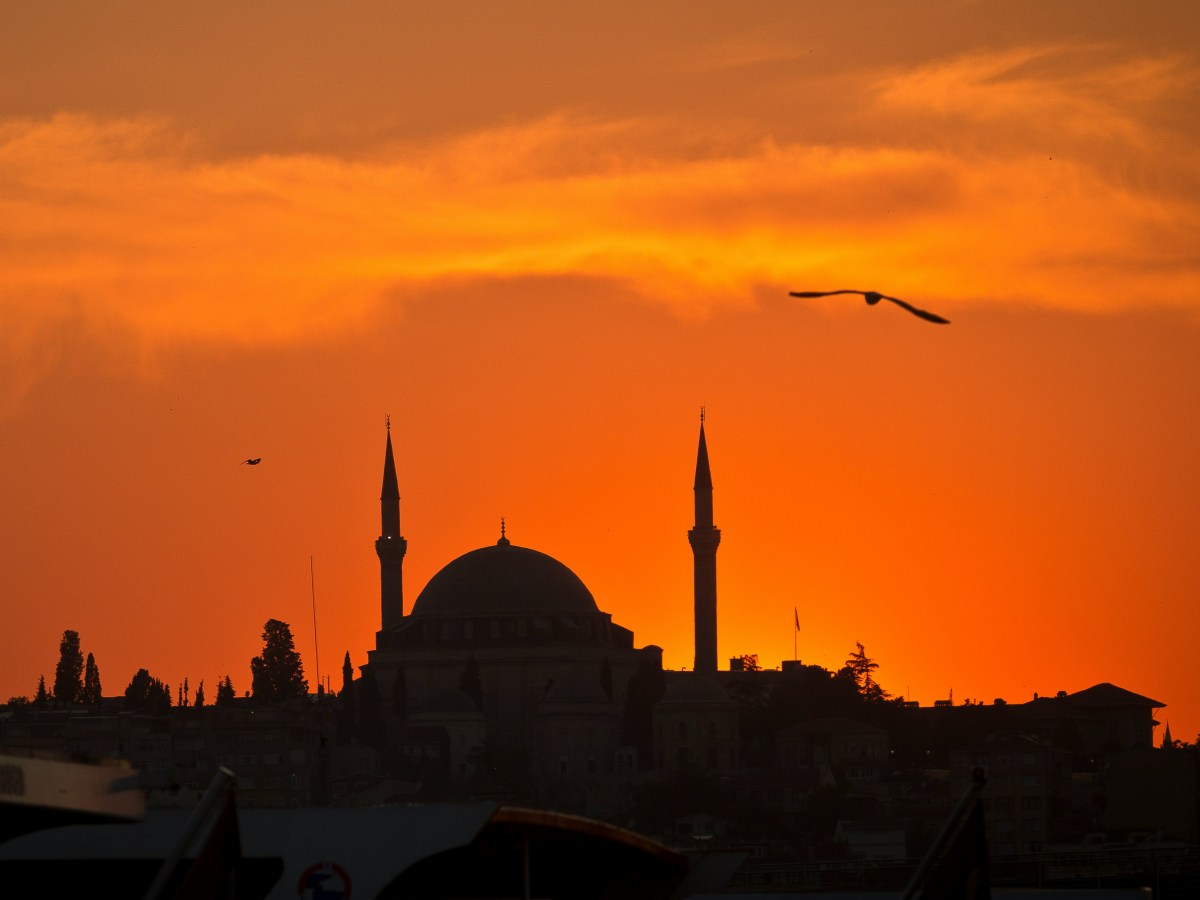 Watch The Iftar Cannon Firing In Downtown Dubai This&nbsp;Ramadan